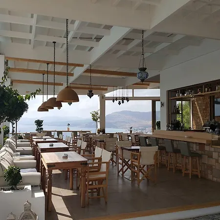 培福克斯蓝色公寓式酒店 公寓式酒店 Pefki